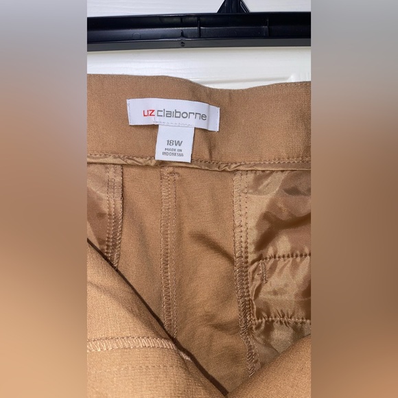 Women’s Plus Liz Claiborne Pants Emma Ankle Length Mid-Rise Signature Caramel - Picture 4 of 10